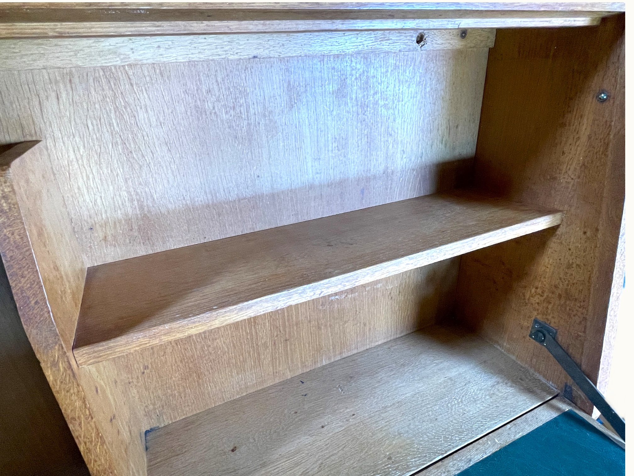 Secrétaire, Bureau Suspendu, Emile Seigneur - Berceau de France - Detail