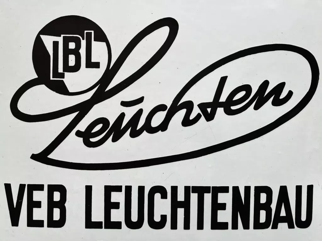 Logo marque lampes LBL