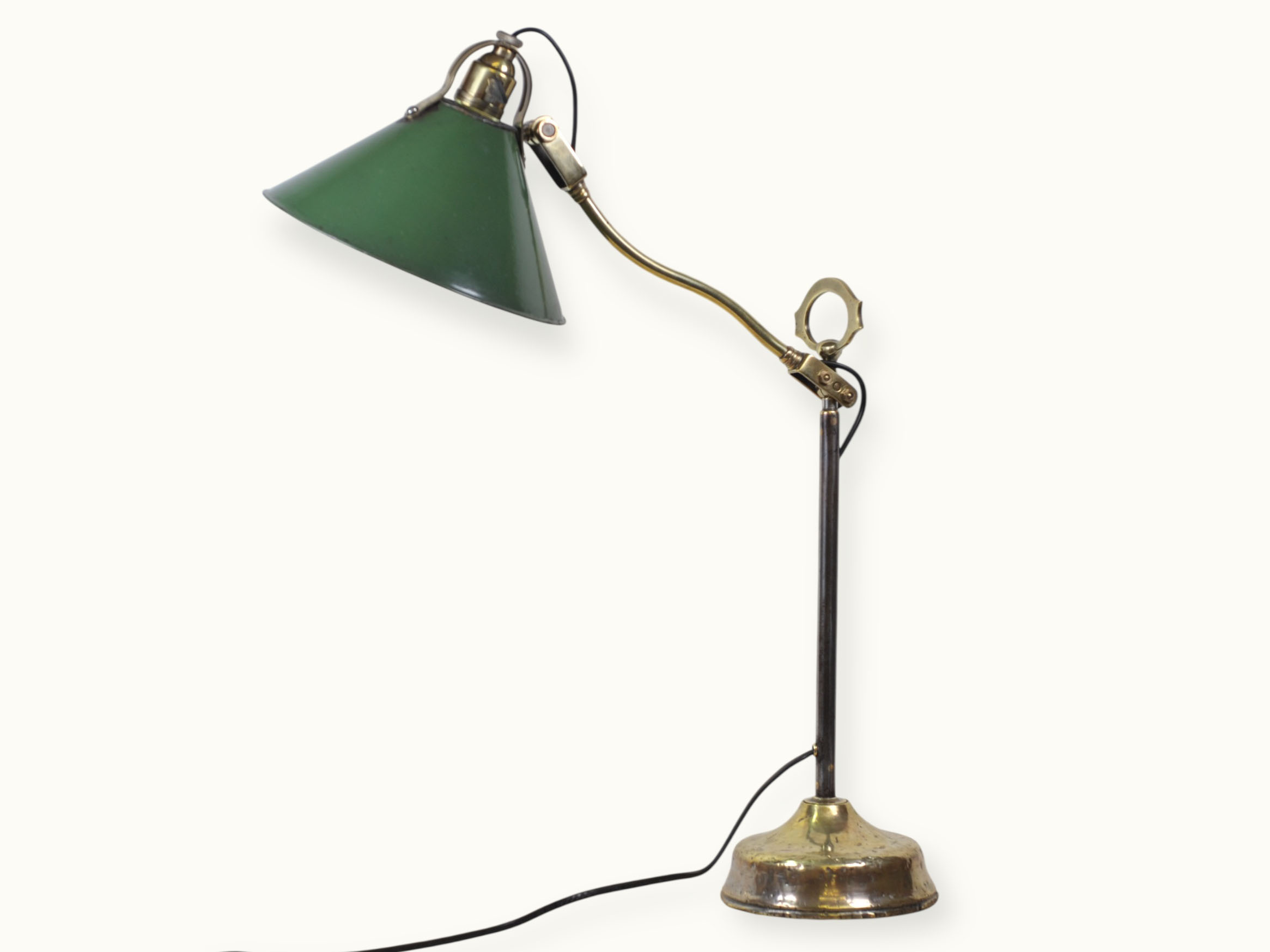 Lampe pour bureau de ministre, manufacture parisienne d'appareillage éléctrique, modèle 2.732 V2