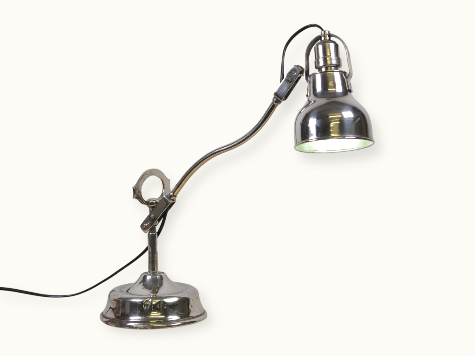 Lampe pour bureau américain, manufacture parisienne d'appareillage éléctrique, modèle 2.731