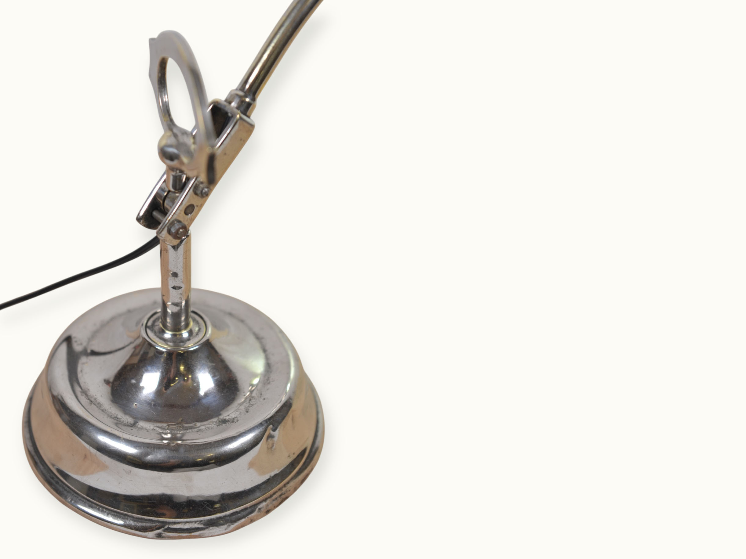 Lampe pour bureau américain, manufacture parisienne d'appareillage éléctrique, modèle 2.731