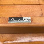 Chaise Amsterdam A.R.P. Guariche Motte Mortier 1953 pour Steiner detail