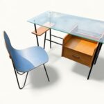Bureau Azzano Frères 1956 Bois, fer et Glace, Chaise de Robert et Jacques Perreau