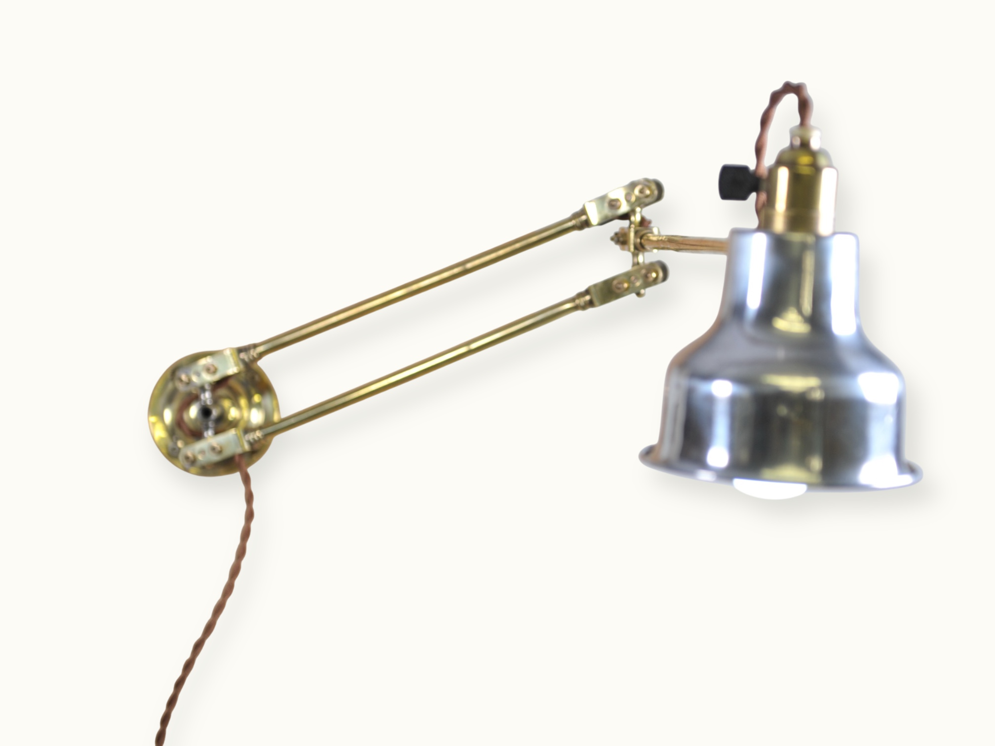 Applique Genouillère à articulations automatiques et indéréglables, modèle 3.362 - Éditeur : Manufacture Parisienne d'Appareillage Electrique