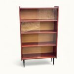 Bibliothèque-Vitrine-vintage-style-scandinave-4-étagères-circa-1970