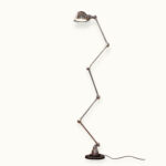 Jieldé - Création de lampe Jieldé sur commande, sur base d'assemblages de pièces anciennes rénovées.