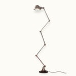 Jieldé - Création de lampe Jieldé sur commande, sur base d'assemblages de pièces anciennes rénovées.