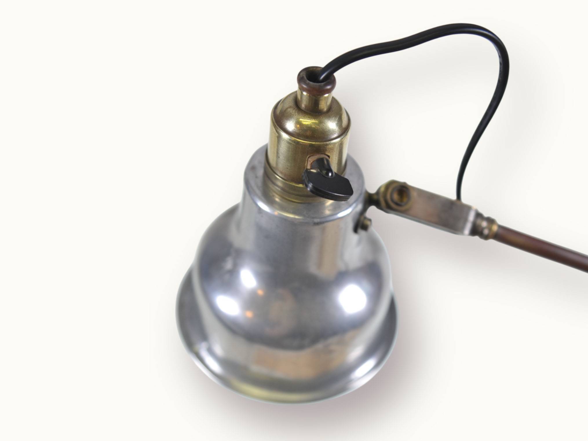 Lampe-desinateur-modele-7233-11 Lampe de dessinateur – modèle 2.733 bis - Manufacture Parisienne d'appareillage electrique - 1930
