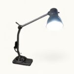 Icône Bauhaus : la 802PL de Marianne Brandt pour Kandem