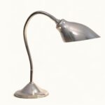 Lampe-articulée-bureau-Ki‑E‑Klair-alphonse-pinoit-2 Lampe vintage articulée de bureau alphonse pinoit Ki‑E‑Klair - Version flexible (abat‑jour tronconique en aluminium) — Circa 1950