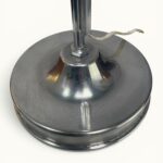 Lampe orientable ÉCLAIR n°22 — Eugène Émile Houillon, France, vers 1930. Base aluminium, bras double articulé à rotule centrale, abat-jour métal d'origine. Luminaire d'atelier vintage d'origine.